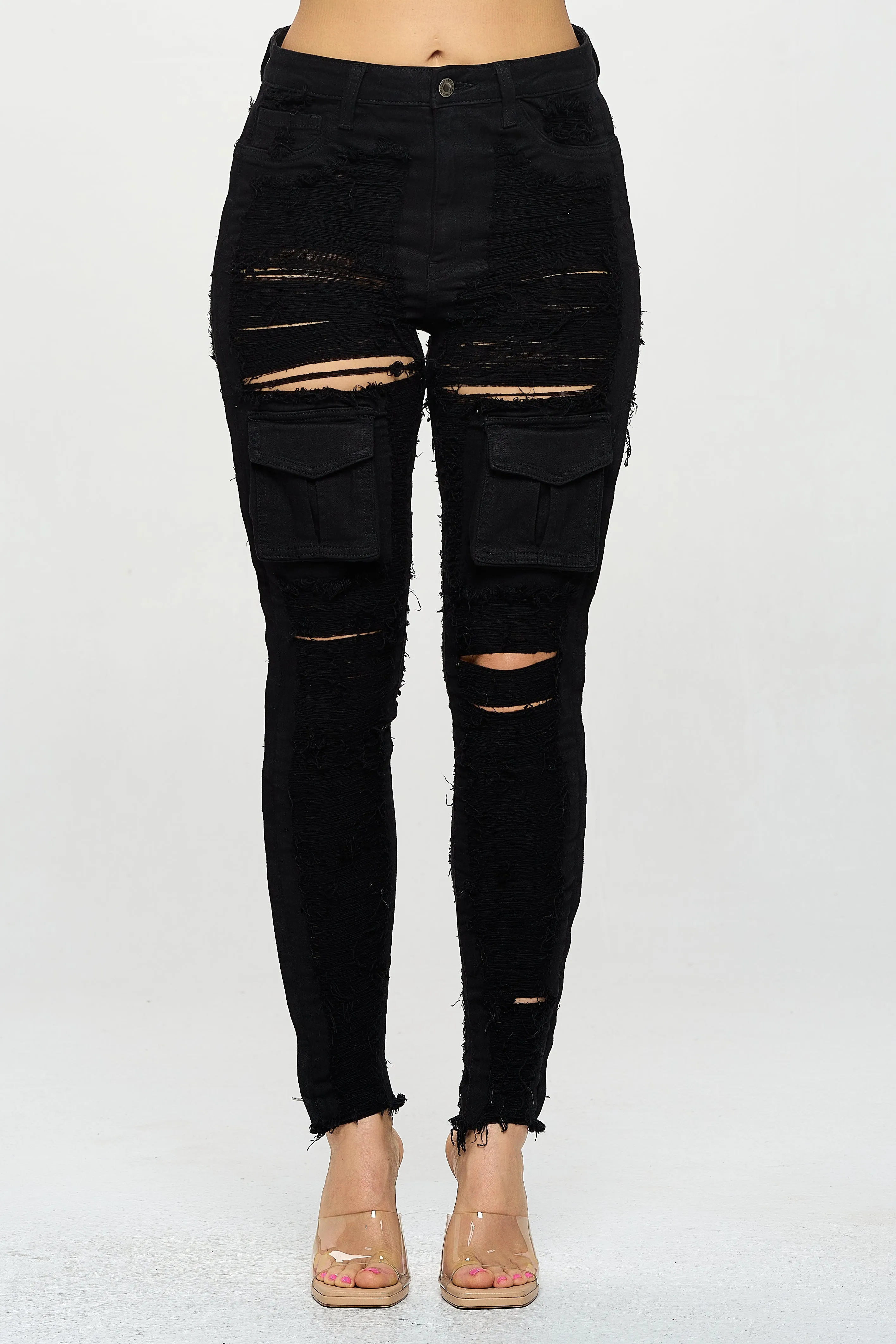 40573 Women's High Rise Frayed Front Cargo Pocket Skinny Jeans