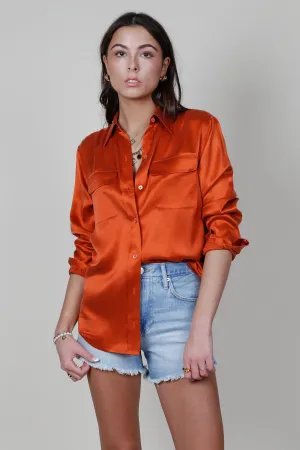 EQUIPMENT | Signature Top - Chili