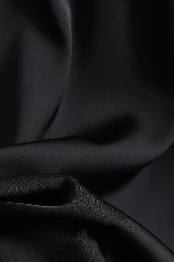 Essential Sleeveless Silk Blouse