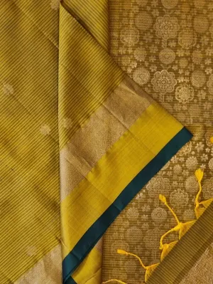 Handwoven  Kanjivaram Soft Silk Saree