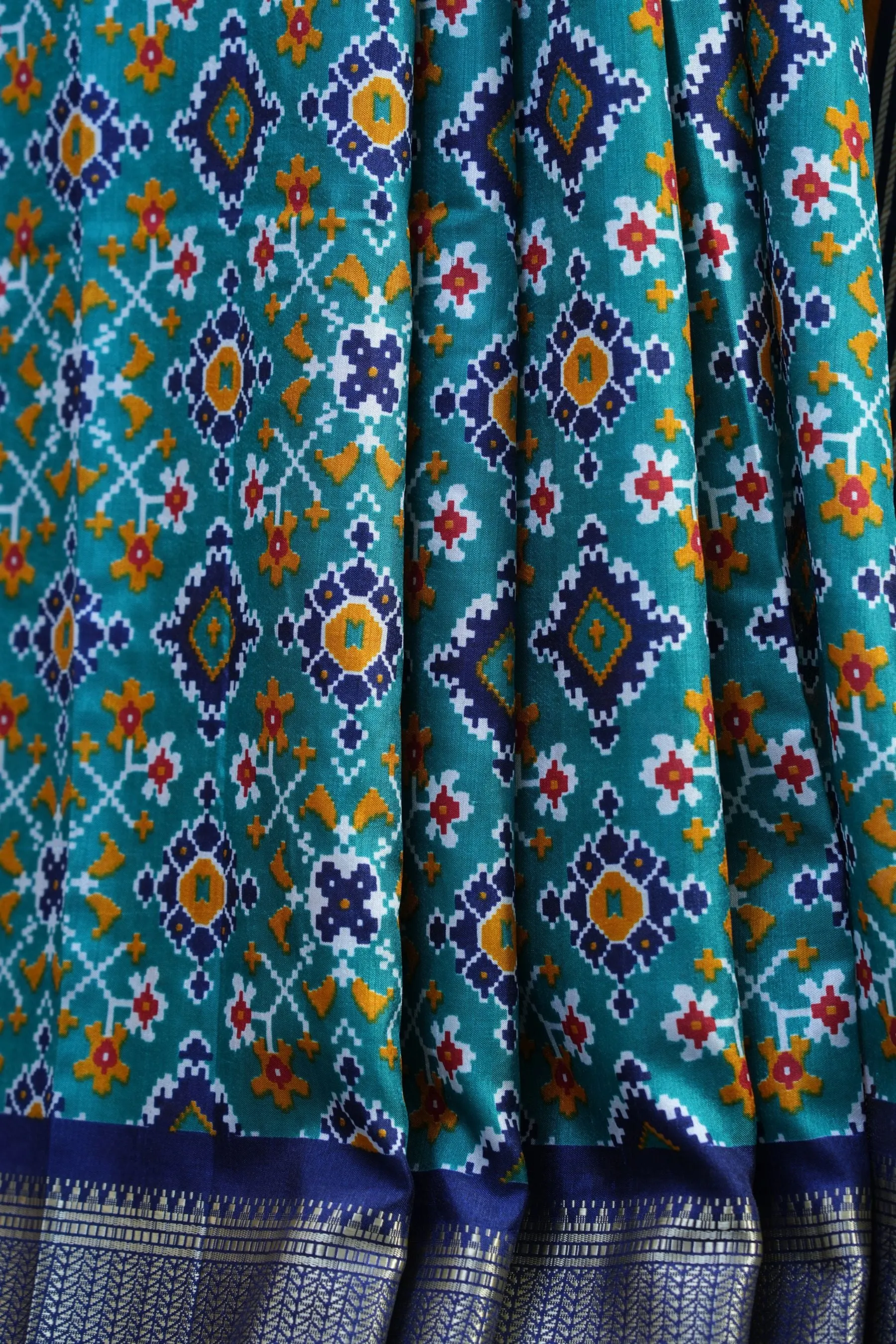 Kanchipuram Semi-Silk Saree with Ikkat Design & Matching Blouse Piece