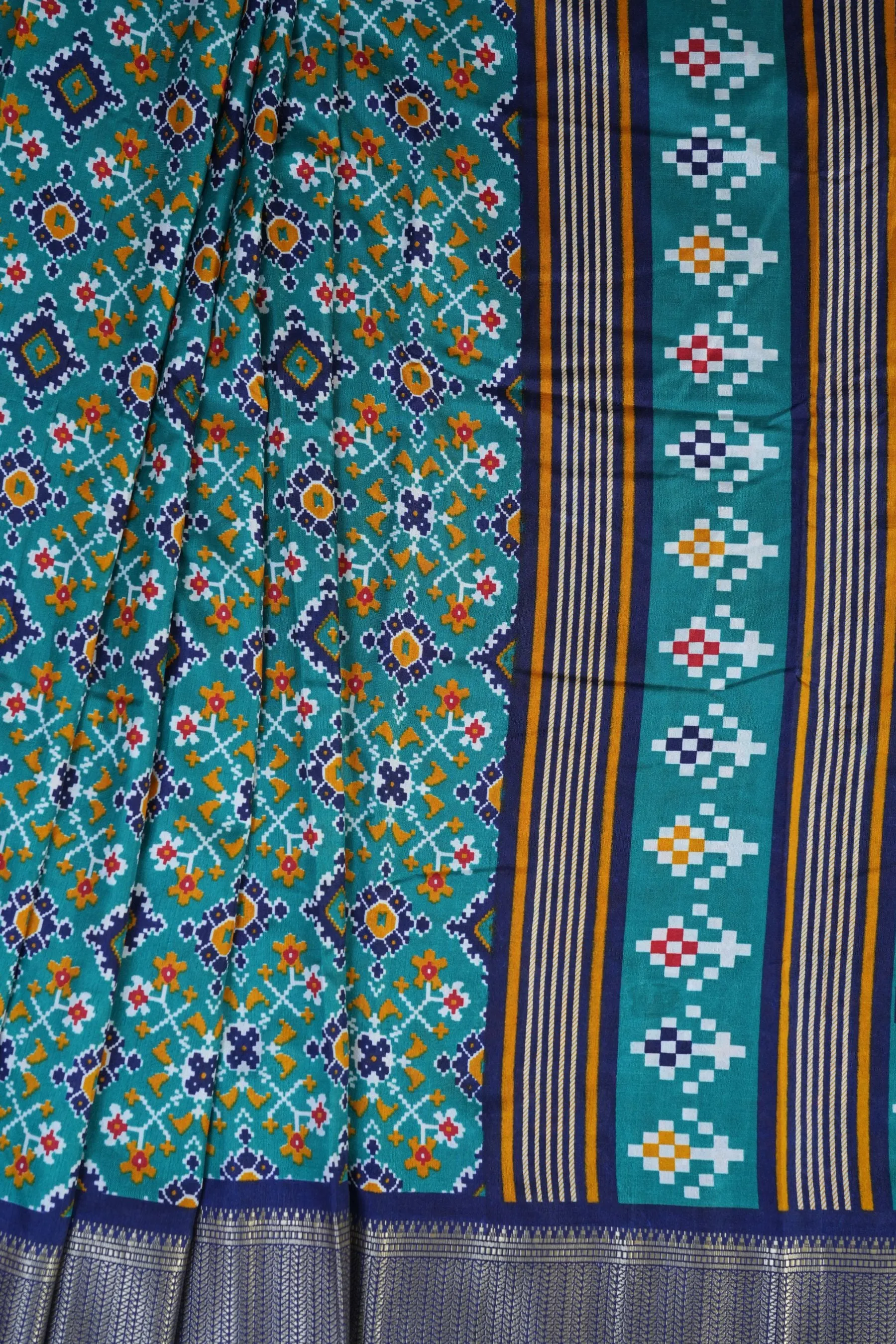 Kanchipuram Semi-Silk Saree with Ikkat Design & Matching Blouse Piece